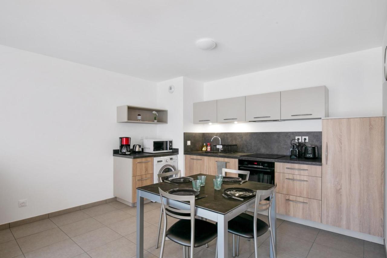 Appartement Maveria Welkeys Annecy Bagian luar foto