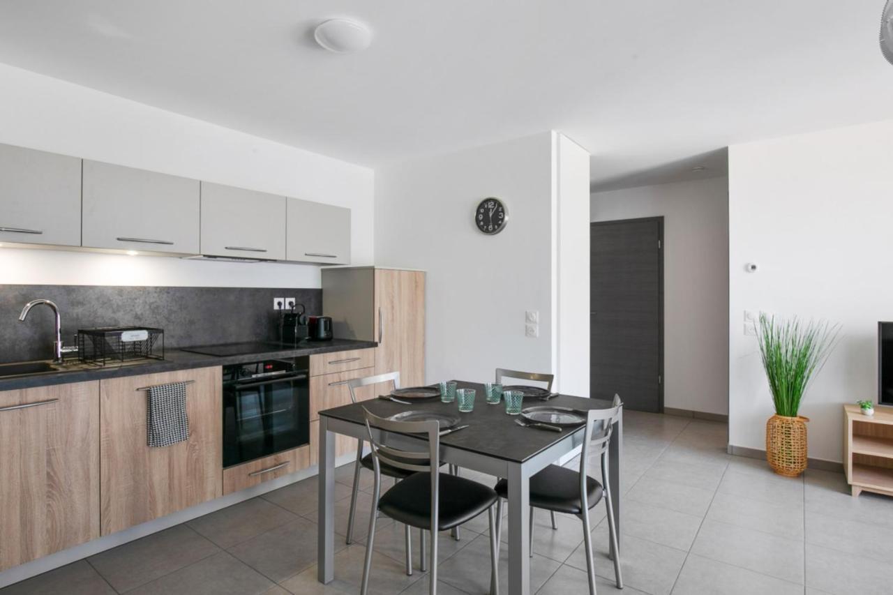Appartement Maveria Welkeys Annecy Bagian luar foto
